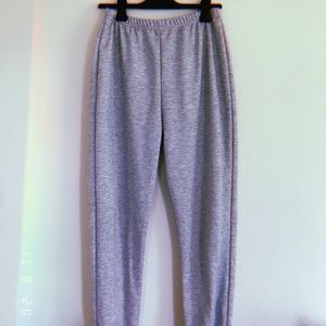 Prettylittlething gray sweatpants